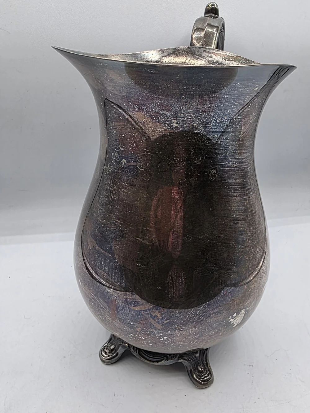 Vintage Wm. Rogers Silver Plated Beverage Water Pitcher with Ice Guard